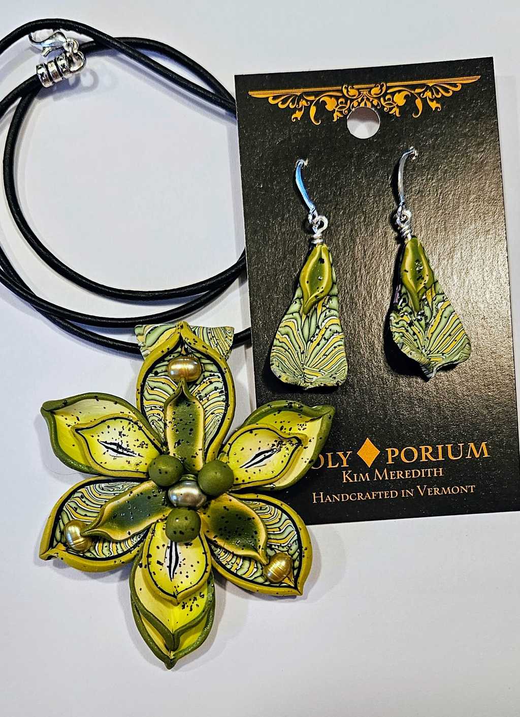 Green Canes Pendant & Earrings