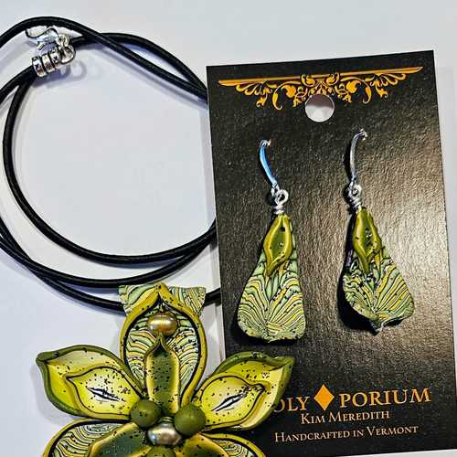 Green Canes Pendant & Earrings