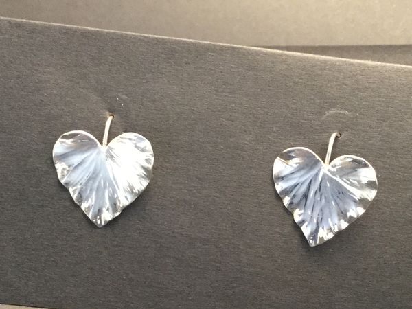 SS Hammered Heart Leaf Earrings