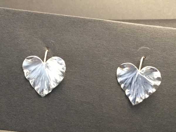 SS Hammered Heart Leaf Earrings