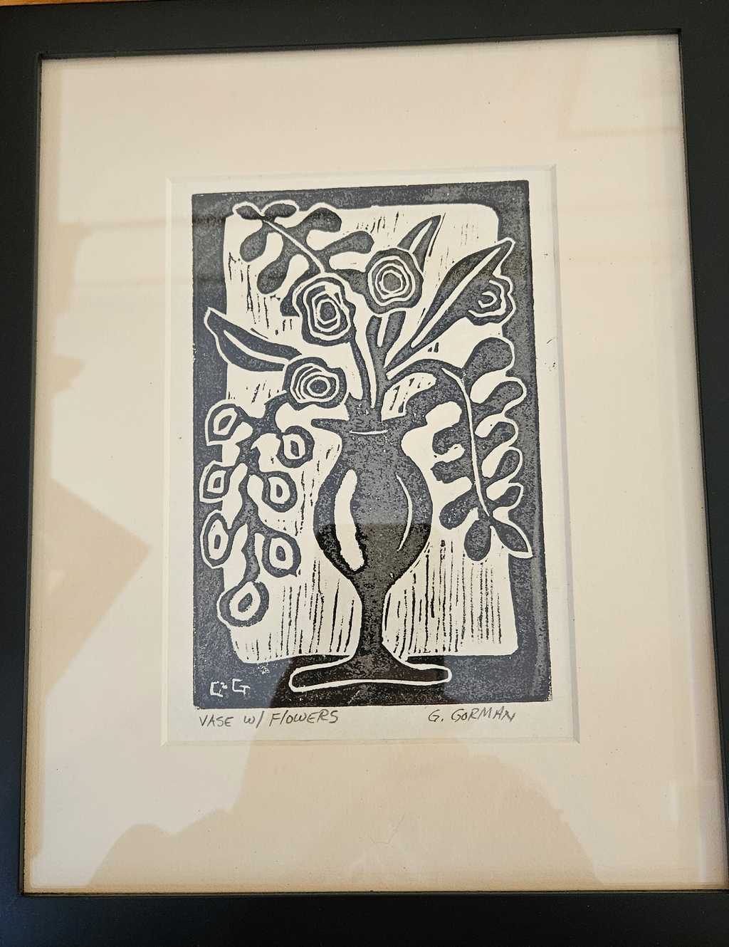 Vase w/ Flowers