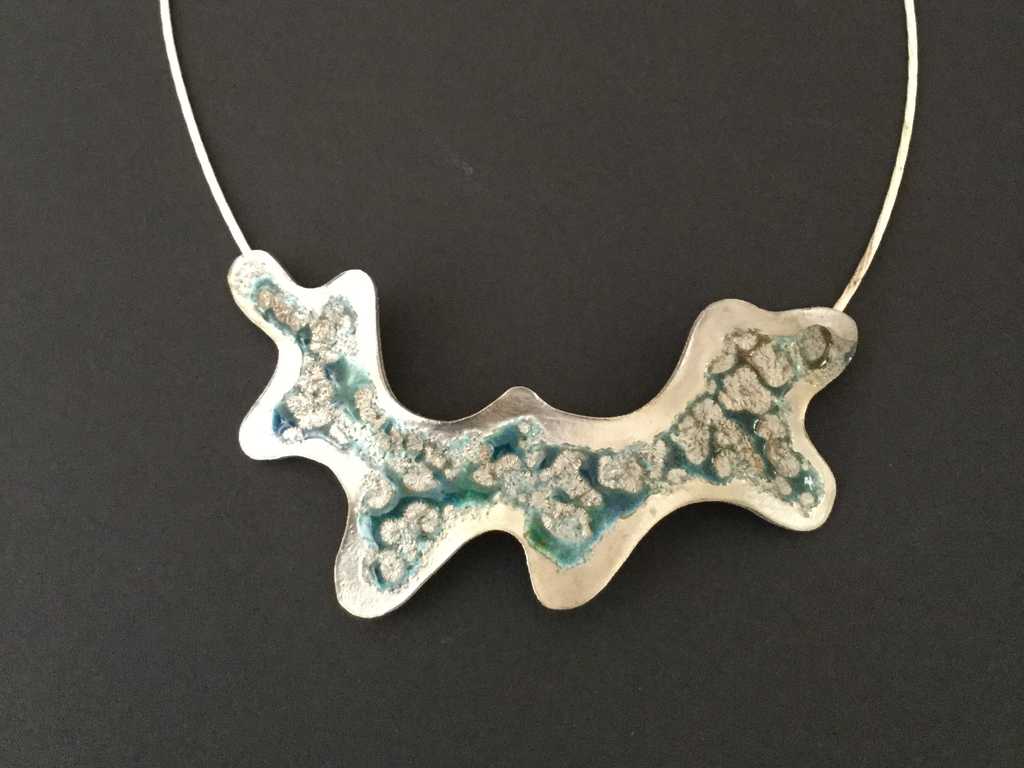 Puzzle Choker Pendant